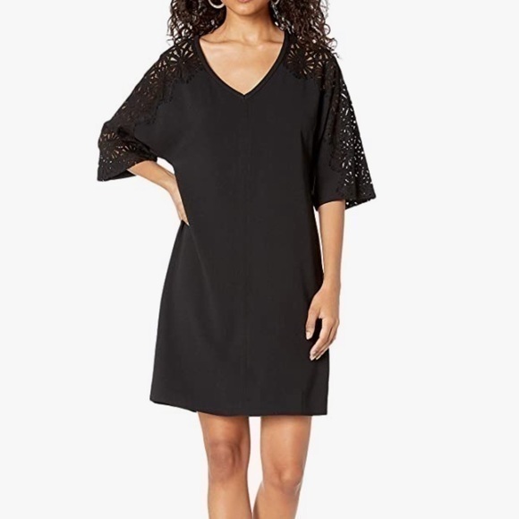 Trina Turk Dresses & Skirts - Trina Turk Women Vitner shift Dress Size medium